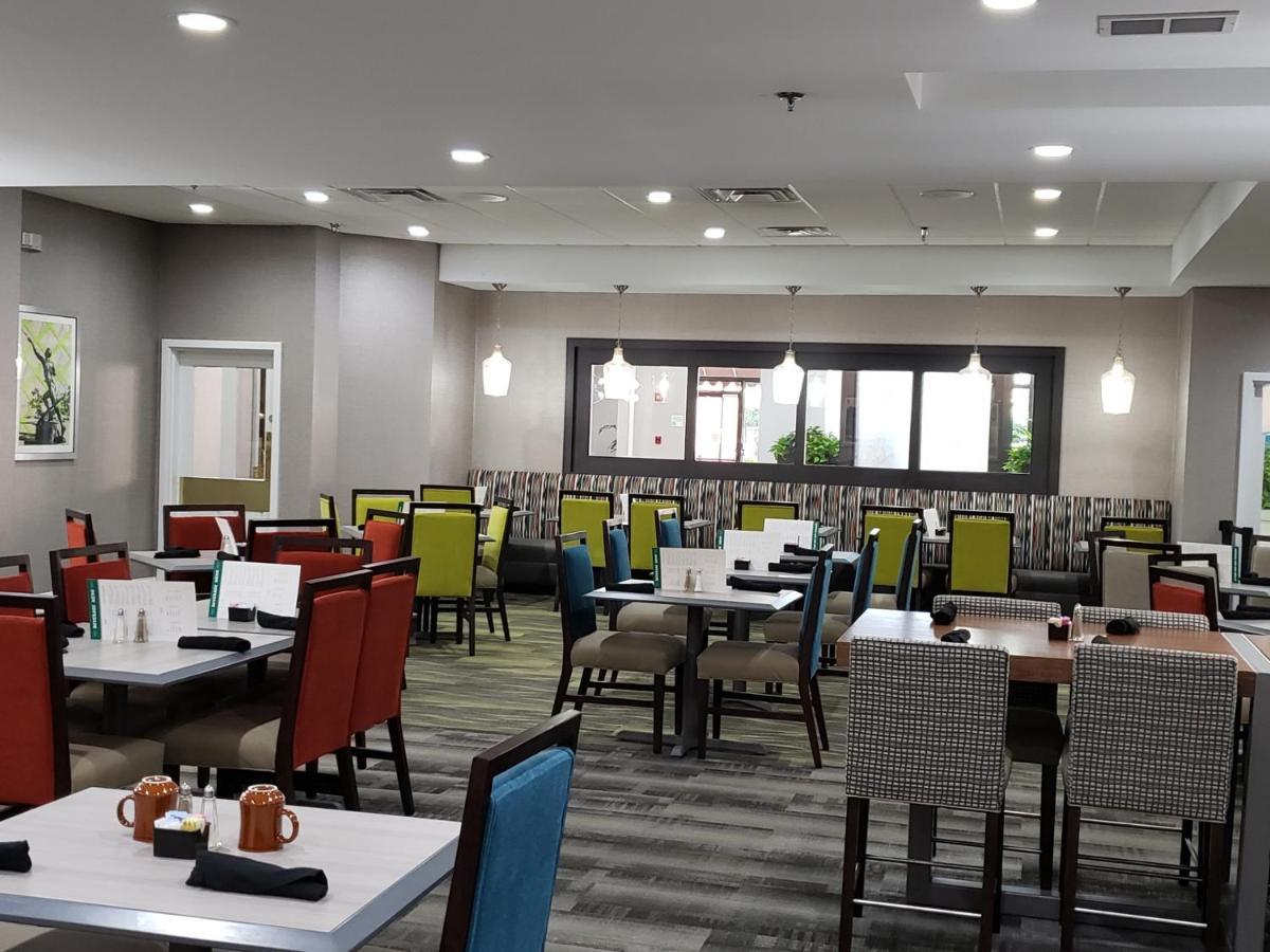 Holiday Inn Huntsville - Research Park By Ihg Bagian luar foto