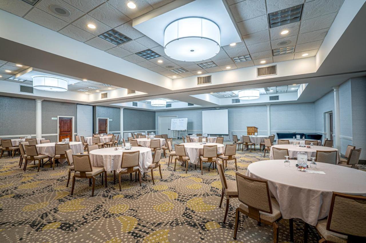 Holiday Inn Huntsville - Research Park By Ihg Bagian luar foto