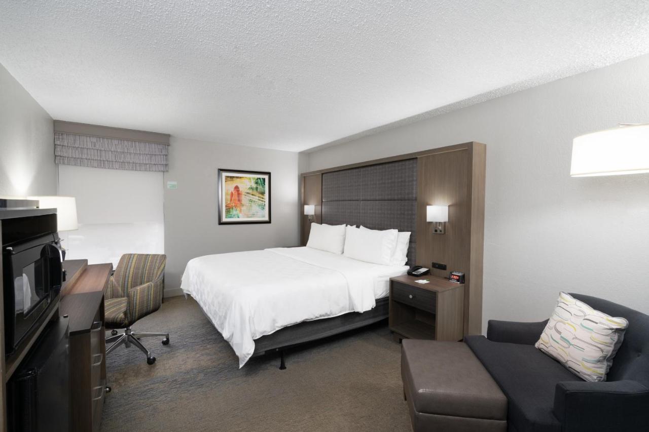 Holiday Inn Huntsville - Research Park By Ihg Bagian luar foto